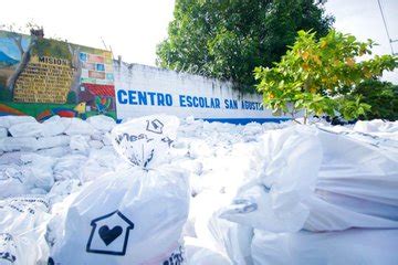 Gobierno entrega paquetes alimentarios este miércoles a familias