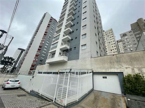 Apartamento Na Rua Ubaldino Do Amaral 1366 Centro Em Curitiba Por R