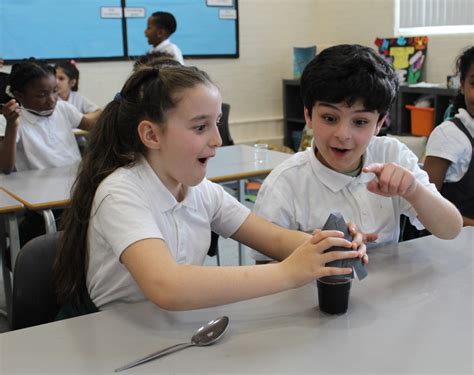 Drayton Green Primary School Science Week And Science Fair