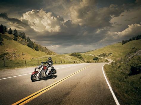 Riding Motorcycle Wallpapers - Wallpaper Cave