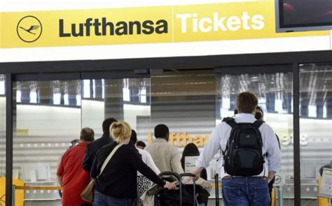 La huelga de pilotos de Lufthansa cancela 61 vuelos entre España y Alemania