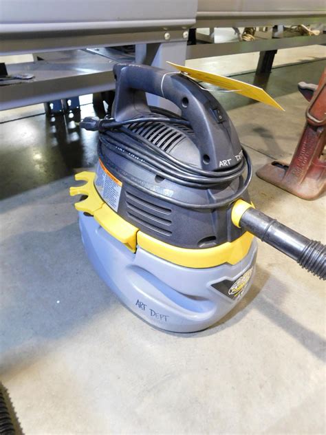 Stinger Shop Vac