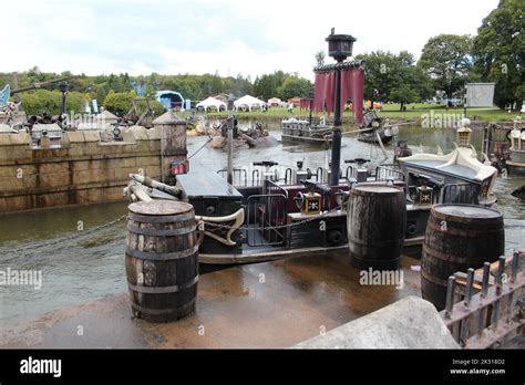 Alton Towers Theme Park Stock Photo - Alamy