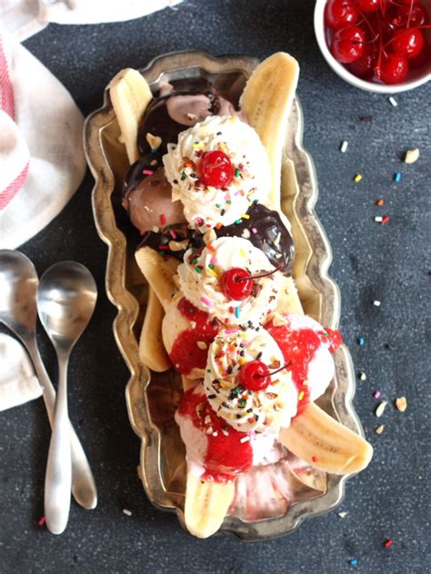 50 Banana Split Dessert Recipes How To Make A Banana Split