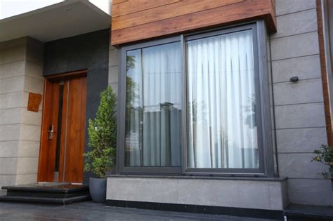 Modern Powder Coated Rectangular Aluminium Window For Home Size