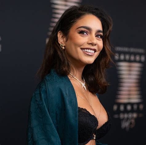 Vanessa Hudgens Unveiling Height Weight Age Biography Husband