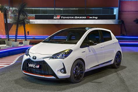 Conocemos Al Toyota Yaris Gr Sport En Persona El Híbrido Con Aspecto Y