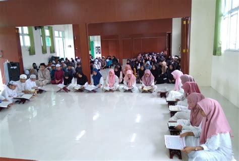 Warnai Kegiatan Bulan Ramadhan MTsN 11 Tabalong Gelar Khataman Al Qur