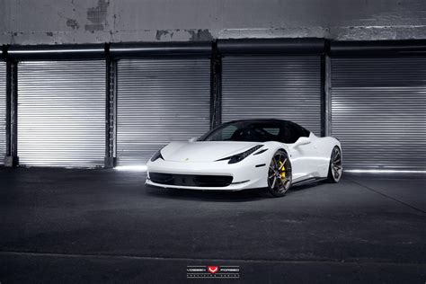 Two Tone Ferrari 458 Italia Stuns On Vossen Wheels Gtspirit