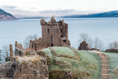 Urquhart Castle, Loch Ness, Highlands, Scotland - Linger Abroad