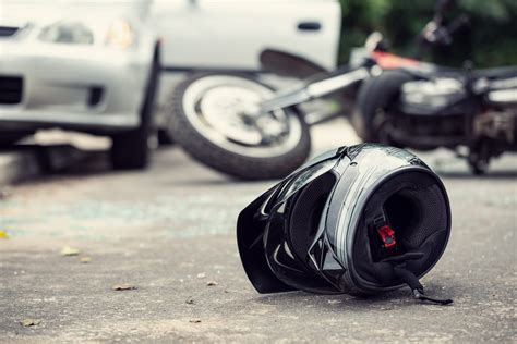 Video J Hriger Motorradfahrer Stirbt Nach Frontalzusammensto