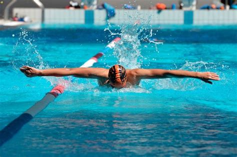 Le Français Maxime Grousset sacré champion du monde du 100 m papillon