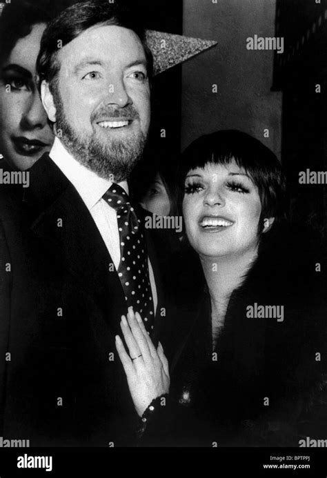 JACK HALEY JR & LIZA MINNELLI DIRECTOR & ACTRESS (1975 Stock Photo - Alamy