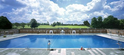 Brockwell Lido Beautiful 30s Era Open Air Pool In Brixton