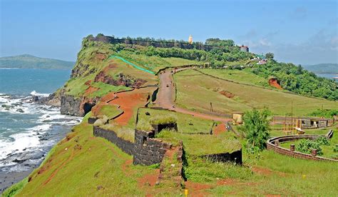 Explore Maharashtra: Best Forts In Ratnagiri