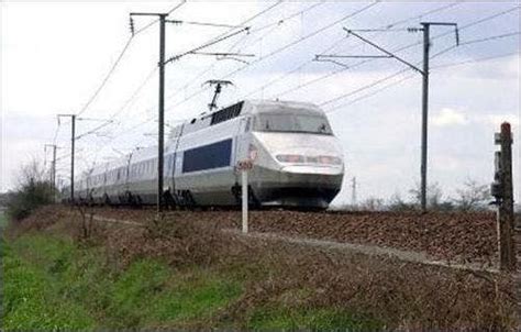 Marseille Tgv Bloqué Deux Rappeurs Mis En Examen Lessentiel