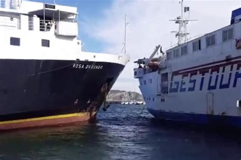 Maltempo A Napoli Sospesi I Collegamenti Per Capri Ischia E Procida