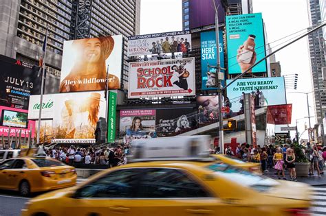 Billboard Placement: Why Location is So Critical – Digital Signage Pulse