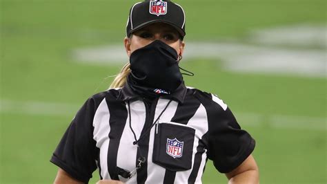 Nfl Makes History With Female Officials And Coaches At Washington