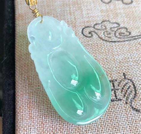 Natural Icy Jadete Buddha Pendant Certificated Grade A Icy Green Floats