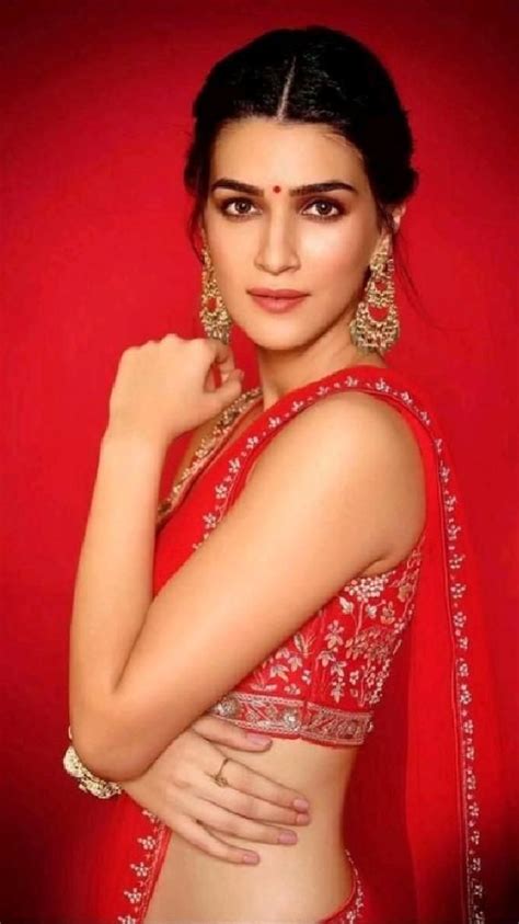 Kriti Sanon 😍😍 Indian Beauty Indian Beauty Saree Most Beautiful