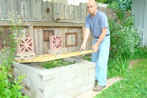 16 Cheap & Easy DIY Compost Bins