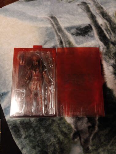 Neca Prey Ultimate Bear Blood Feral Predator Action Figure Red Ebay