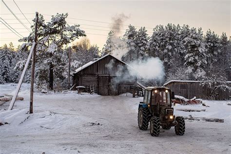 Tractor - Russian Life