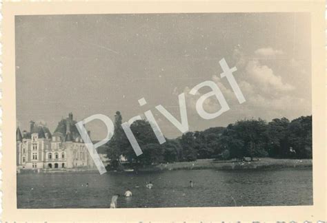 FOTO WKII SOLDATEN Wehrmacht baden halbnackt nude Schloß Frankreich France A1 83 EUR 34 90