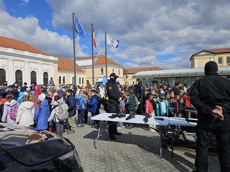 FOTO VIDEO Zi festivă la Alba Iulia de Ziua Poliției Române 202 ani