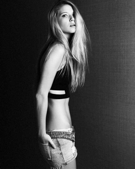 10 Hot Sexy Kaylee Killion Bikini Pics