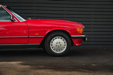 MERCEDES BENZ 500 SL R107 1989 Hexagon