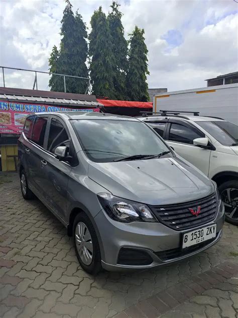 Wuling Confero Bensin Mobil Bekas