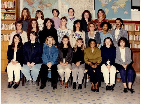 Photo de classe 1ère Année BAC PRO A Secrétariat de 1992 CABRINI