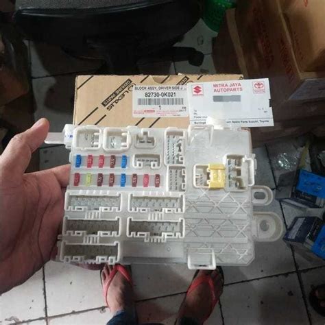 Jual Box Sekring Pusat Block Assy Driver Fuse Box Innova K