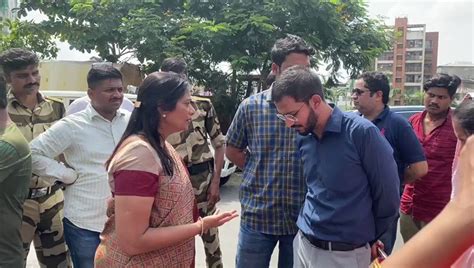 TOI Mumbai On Twitter Video Mira Bhayander MLA Geeta Jain Slaps A