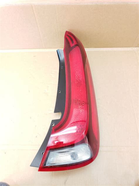 2020 KIA SOUL RIGHT PASSENGER SIDE TAIL LIGHT HALOGEN OEM EBay