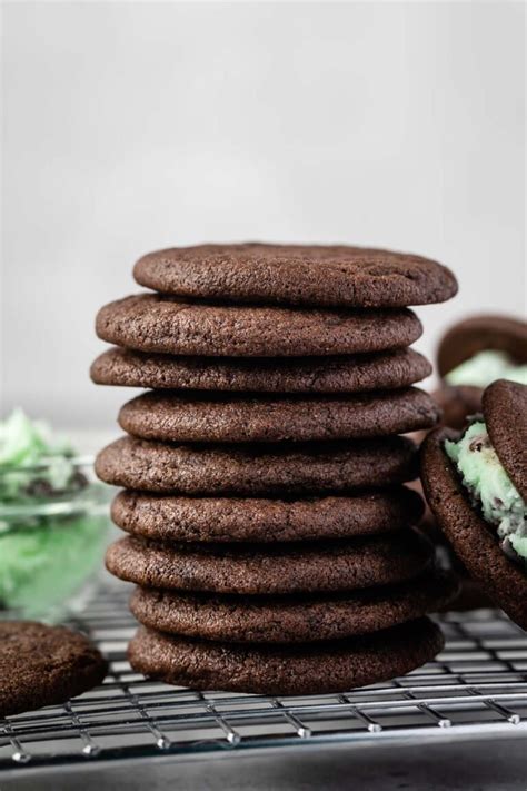 Homemade Mint Chip Oreos Crazy For Crust