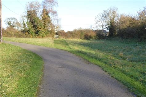 Footpath Near Kent S Bottom Farm Philip Halling Cc By Sa 2 0