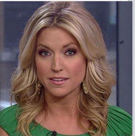 Pin By Kadz 0870 On Ainsley Earhardt Bob Hairstyles Hair Cuts Hair