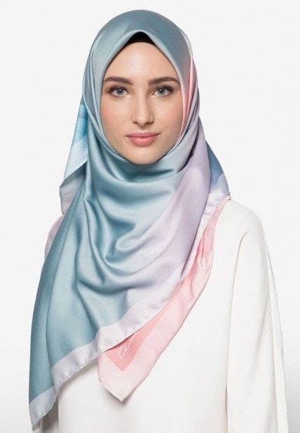 Latest Pakistani Summer Hijab Style And Designs For Girls