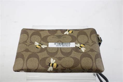 Coach Wallet Property Room