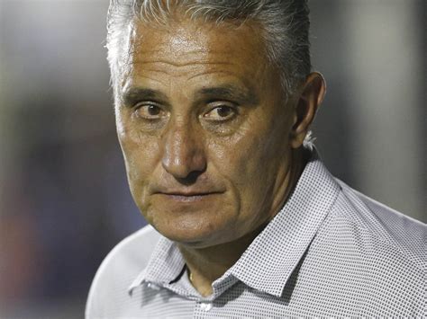 Cbf Ouviu N O De Tite Antes De Manter Dunga Na Sele O Placar