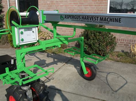 Asparagus Harvest Machine Asperge Oogstmachine