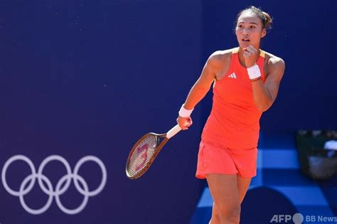 パリ五輪テニス女子で「金」の中国の鄭欽文 昨年の広告収入は約8億円 写真1枚 国際ニュース：afpbb News