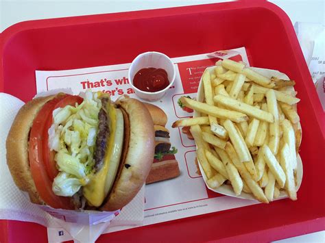 In-N-Out Burger & Fries – Amy Castillo