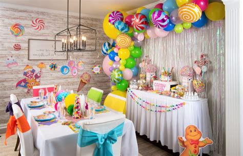 Candy Land Birthday Party with Candy Bar