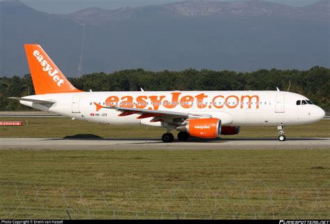 HB JZX EasyJet Switzerland Airbus A320 214 Photo By Erwin Van Hassel