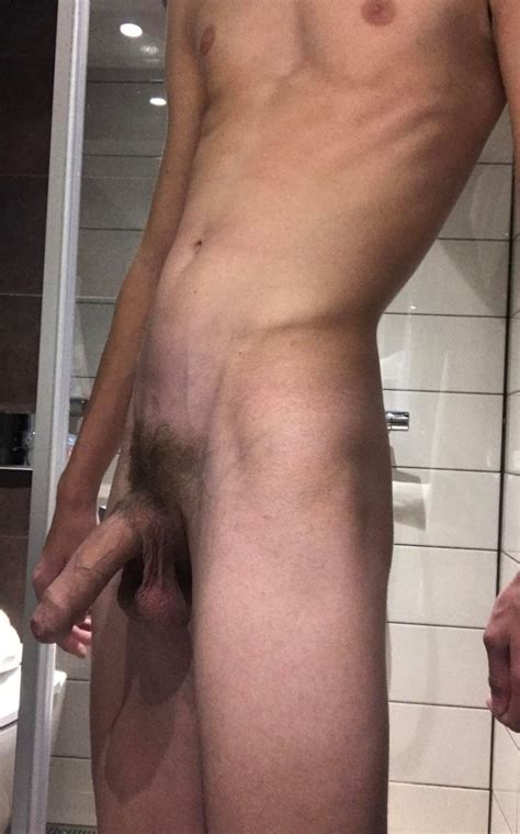 mecs nus poilus Échange de nudes et vidéos amateur gay SnapGAY