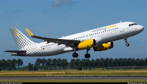 Ec Lvs Vueling Airbus A Wl Photo By Raoul Andries Id